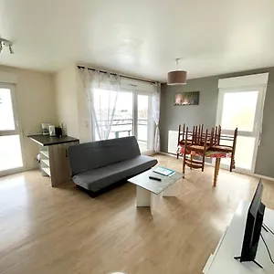  Appartement T2 Lumineux Avec Balcon
