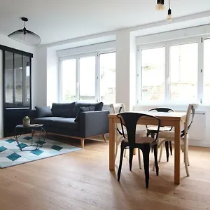  Appartement 3 Pièces à 50 Mètres Du Bord De